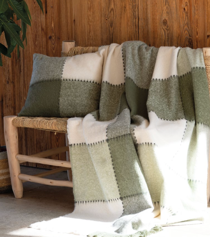 Beija outdoor cushion